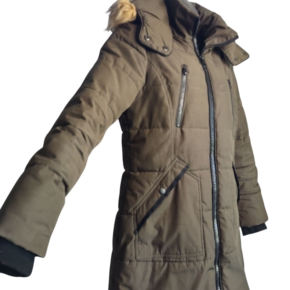 Guess Women's Olive Green Parka Coat Faux Fur Removable Hood Size Medium - Picture 6 of 14